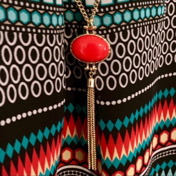 NWOT Boho BCX Flowy Top w/ Necklace Attached S - Picture 4 of 8